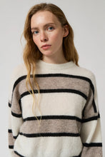 Load image into Gallery viewer, AMT Briox Sweater