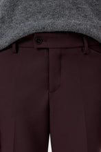 Load image into Gallery viewer, Closed Flye Pant in Cinder Brown
