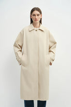 Load image into Gallery viewer, Rue Sophie Olyne Coat