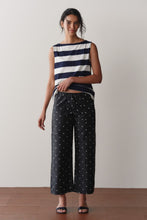Load image into Gallery viewer, Donni Silk Taffeta Cargo Pant in Jet Polka Dot