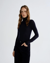 Load image into Gallery viewer, AGOLDE Pascale Turtleneck in Navy