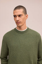 Load image into Gallery viewer, NN07 Russell Crew Shadow Moss