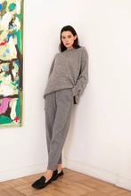 Load image into Gallery viewer, Laolao Studios Zoe Sweatpants in Black