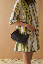 Load image into Gallery viewer, Sancia Loja Bag in Black Lizard

