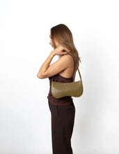 Load image into Gallery viewer, HVISK Basal Trace in Olive Green
