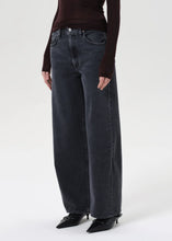 Load image into Gallery viewer, AGOLDE Low Curve Jean in Symbolic
