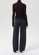 Load image into Gallery viewer, AGOLDE Low Curve Jean in Symbolic
