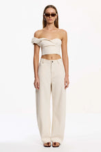 Load image into Gallery viewer, Significant Other Flori Jeans
