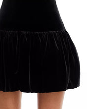 Load image into Gallery viewer, Steve Madden Giovanna Dress
