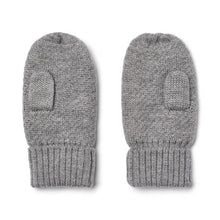 Load image into Gallery viewer, Wheat Towsi Mittens
