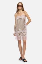 Load image into Gallery viewer, Blanca Lily Top
