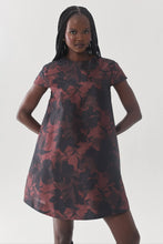 Load image into Gallery viewer, Hutch Spade Dress
